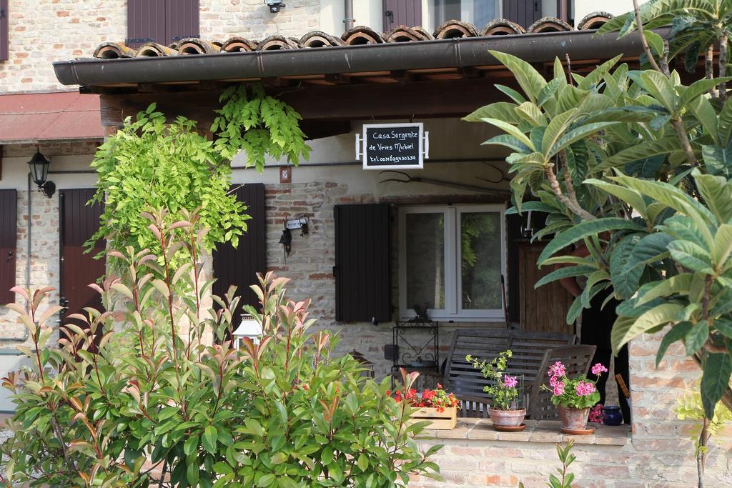 Casa Sorgente Bed and Breakfast San Costanzo Εξωτερικό φωτογραφία