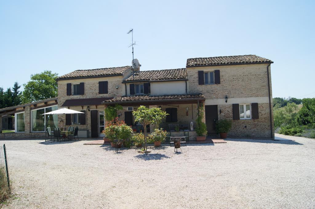 Casa Sorgente Bed and Breakfast San Costanzo Εξωτερικό φωτογραφία