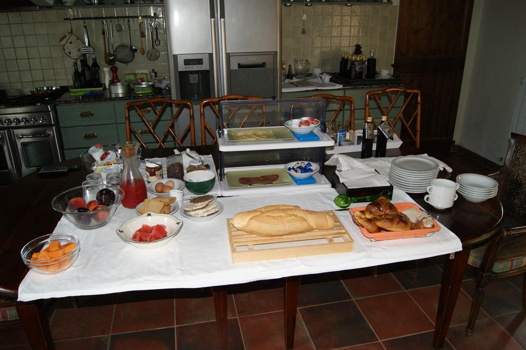 Casa Sorgente Bed and Breakfast San Costanzo Δωμάτιο φωτογραφία